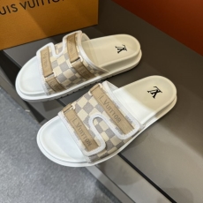 Louis Vuitton Slippers